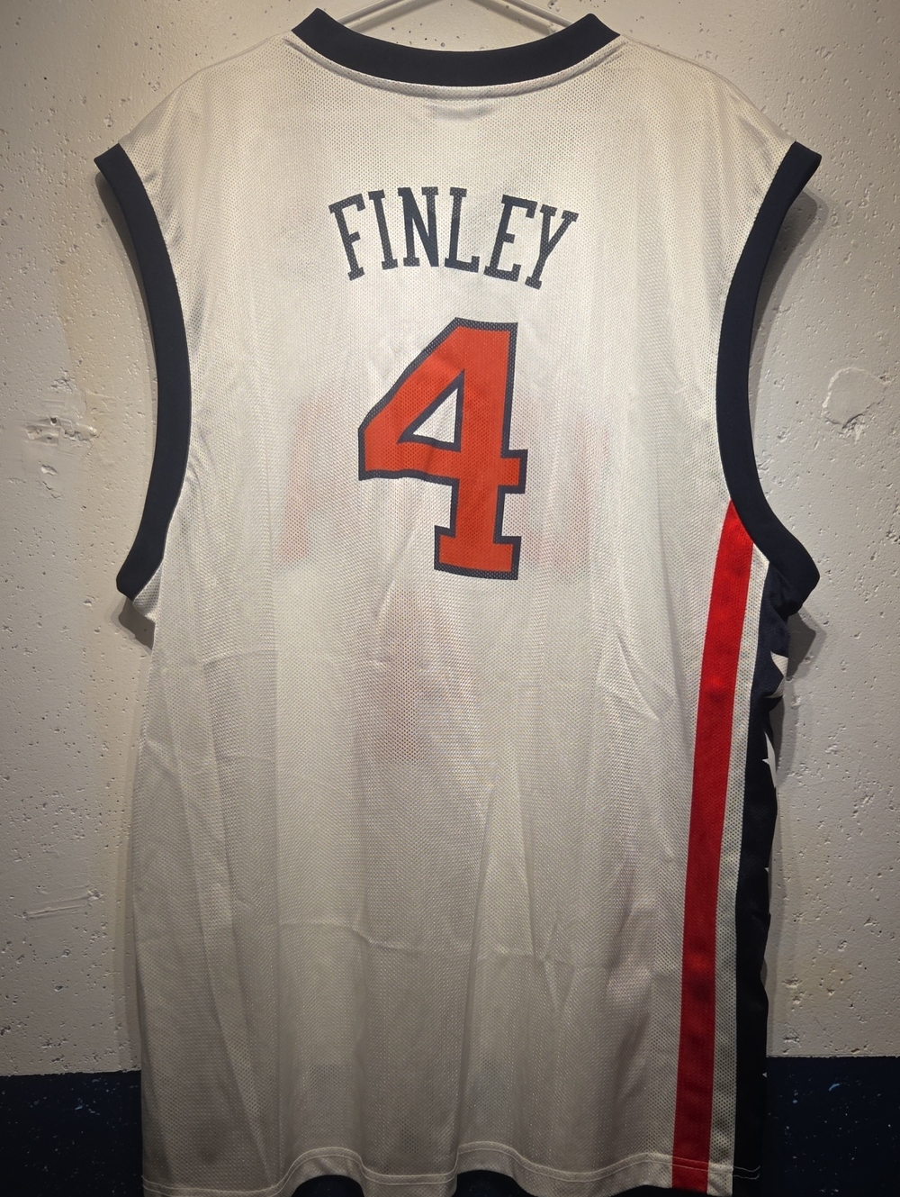 *RARE* USA Basketball Michael Finley 2002 Reebok Jersey (2XL) - Picture 6 of 7